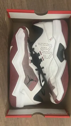 Tenis Nike Jordan One Take 4 (semi-novo praticamente novo)