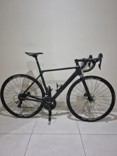 Bicicleta canyon ultimate cfsl carbono speed 