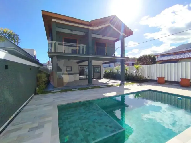 Casa com 5 dormitórios à venda, 277 m² por R$ 4.260.000 - Costa Nova - Caraguatatuba/SP