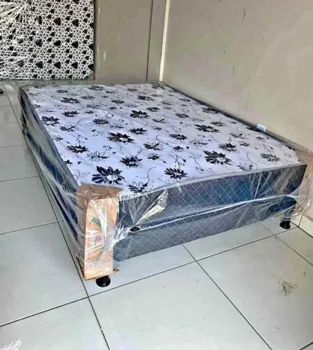 Cama box casal