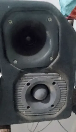 caixas de som automotiva 