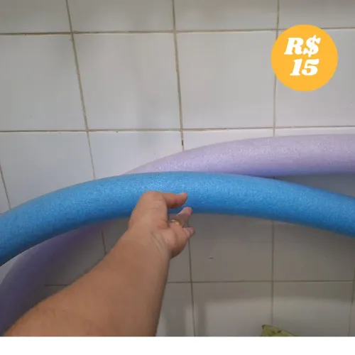 Flutuadores/macarrão de piscina - R$15