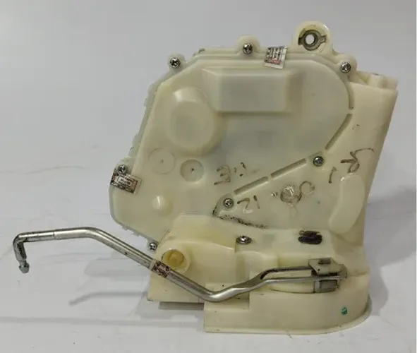 Fechadura Traseira Esquerda Honda Crv 2008 - 2012