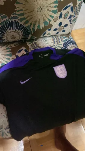Camisa de Futebol Inglaterra Nike