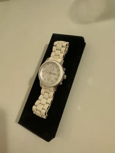 Vendo relógio Akium Vivara