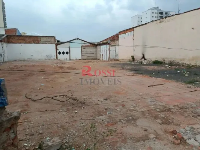 TERRENO EM ÁREA COMERCIAL PARA LOCAÇÃO