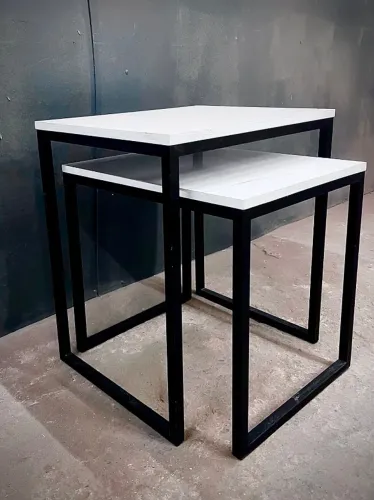 Conjunto de Mesas Laterais de Sofá - Design Industrial com Tampo Branco
