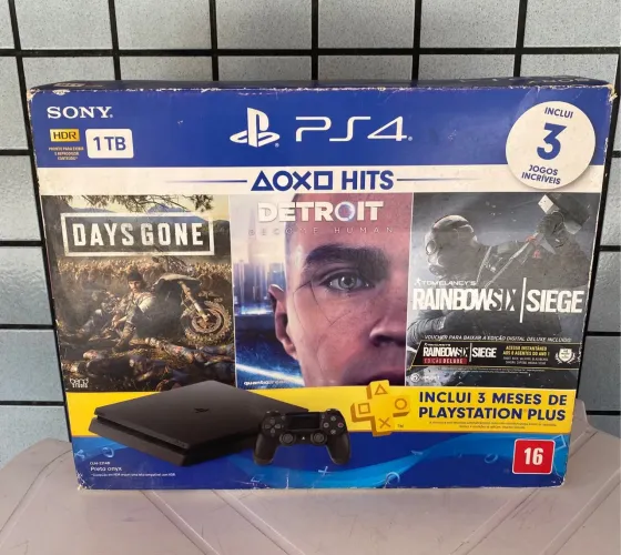 Ps4 seminovo na caixa