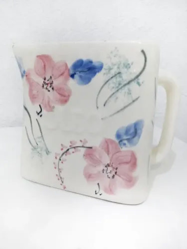 Jarra de porcelana Vintage pintada à mao escrito em relevo "òleo"