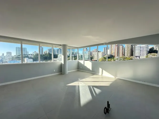 pronto para morar, no centro da cidade,