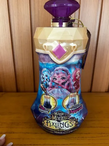Boneca Magic Mixies Nova lacrada 