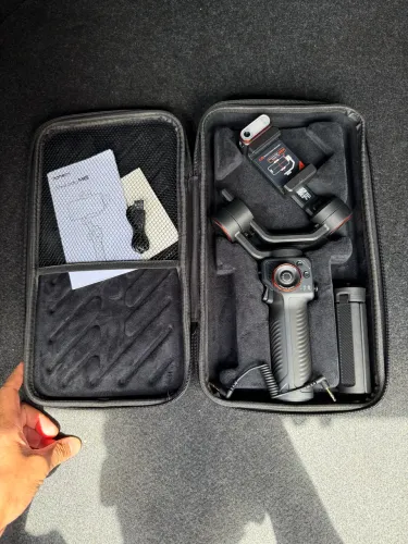  Estabilizador Gimbal Hohem Isteady M6 Kit 3eixos Modelo com luz de preenchimento