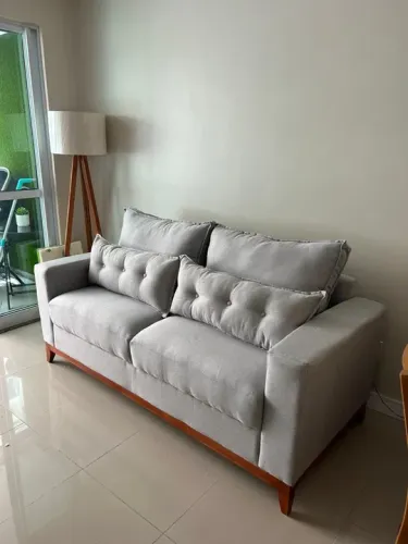 Sofá 3 lugares 2,10 largura tecido linho frete grátis R$ 2.399,99 a vista