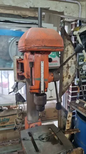 FURADEIRA DE BANCADA ANTIGA 5/8'' / (REF47-999/02*84@39*'')