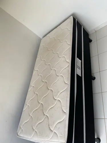 Cama de solteiro 