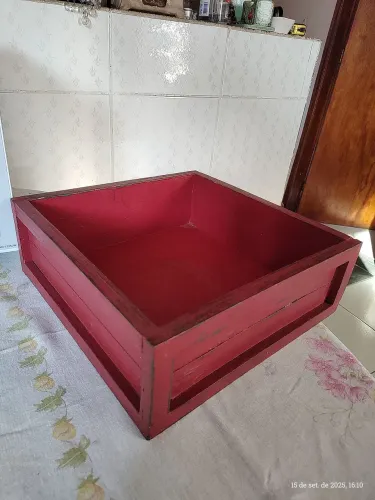 Caixa de madeira para decoração 