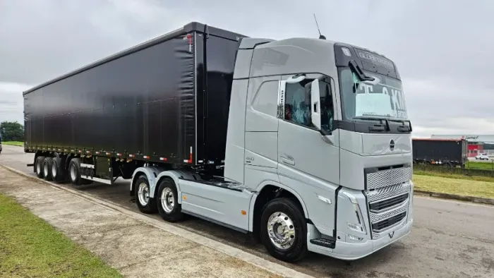 2025 Volvo FH 460 6x2 Ano 25 0km mola.+carreta Librelato 12.80 X 1.80 4º eixo ano 25 0km