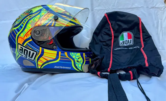 Capacete AGV gp tech 5 continents Valentino Rossi