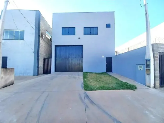 Barracão / Galpão para aluguel, 3 vagas, Jardim Porto Real IV - Limeira/SP