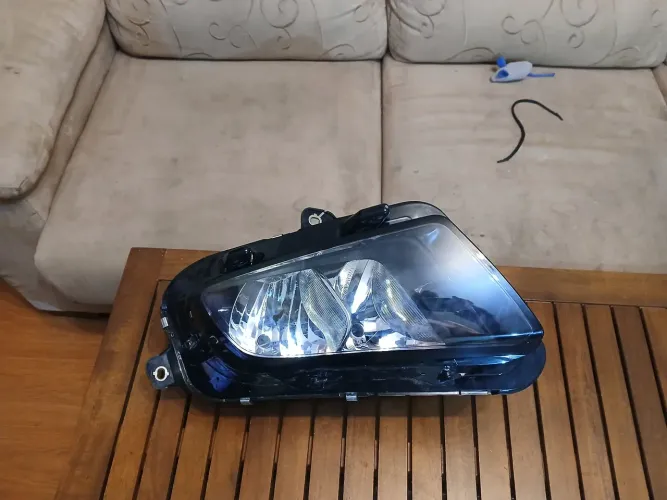 FAROL TORO 2016 2017 2018 2019 2020 NOVO, marca Paralelo.
