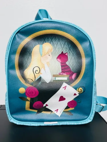 Mochila Média Alice no País das Maravilhas Azul