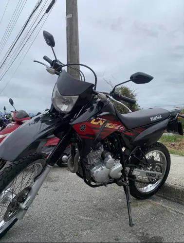 LANDER 2018 - SEMINOVO