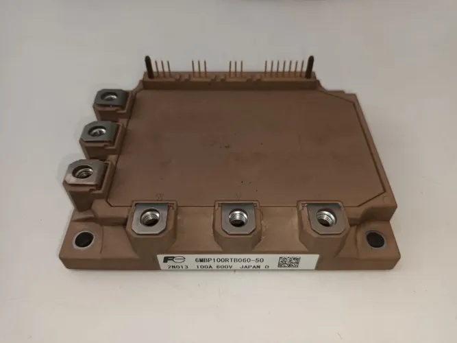 Módulo Transistor Hitachi (6MBP100RTB060-50)
