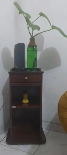 Mesa mesinha de canto para sala de estar tv com gaveta e 3 suportes