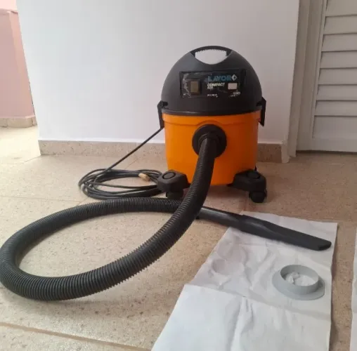 Aspirador Lavor compact eco 1250W