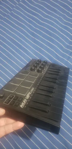 MPK MINI AKAI BLACK