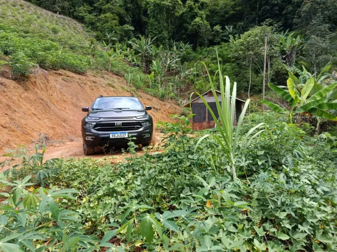 Chácara em Córrego da Onça Viana