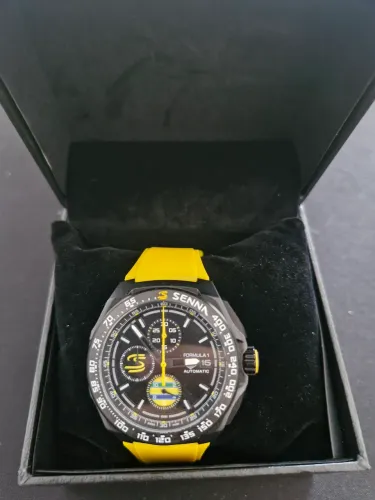 Relógio senna amarelo