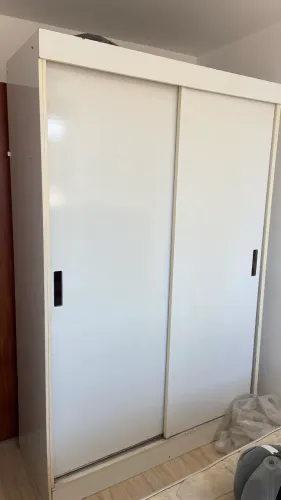 Doação guarda roupas