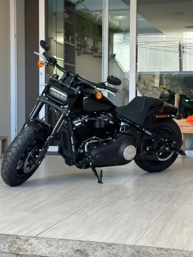Harley-Davidson Fat Bob FXFBS 2021 - 4.568 km - Baixíssima quilometragem
