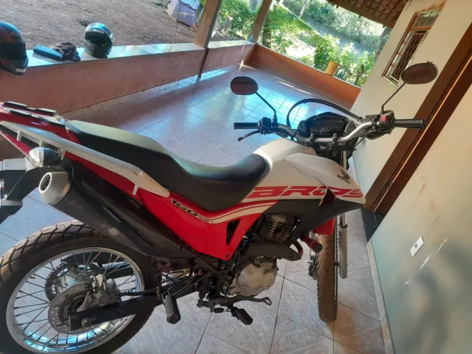 Moto bros 2019