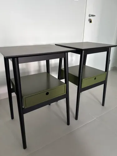 Mesa de cabeceira