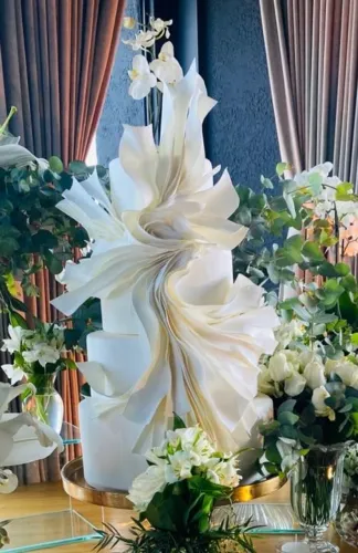 Bolo Casamento fluido - 4 bases