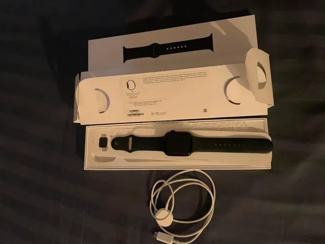 Apple Watch SE2 44 ml
