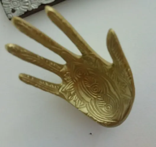 MÃO DECORATIVA OU PORTA-JOIA