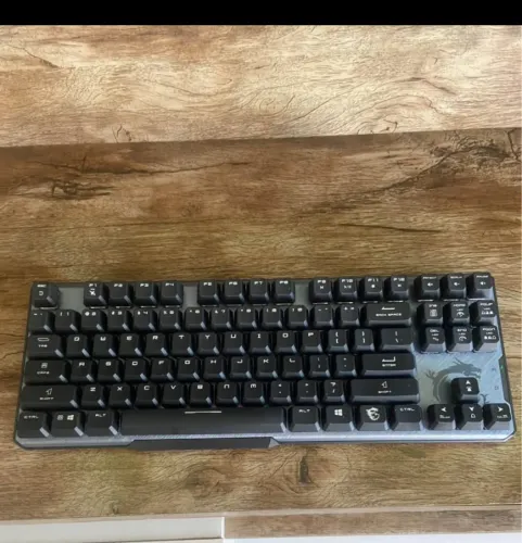 TECLADO MECÂNICO DA MARCA MSI 150$ REAIS PARA SAIR LOGO!!
