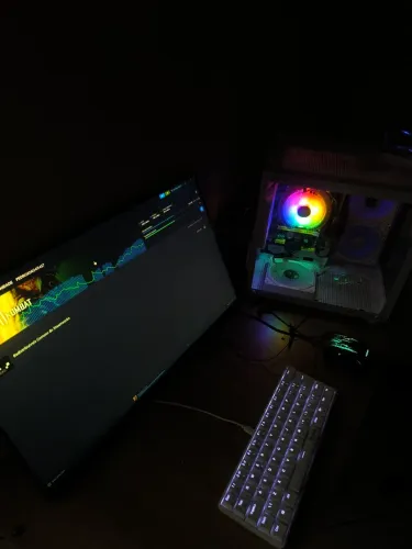 PC Gamer Ryzen 5 5600GT 16GB SSD 1TB + Monitor 24" 180Hz