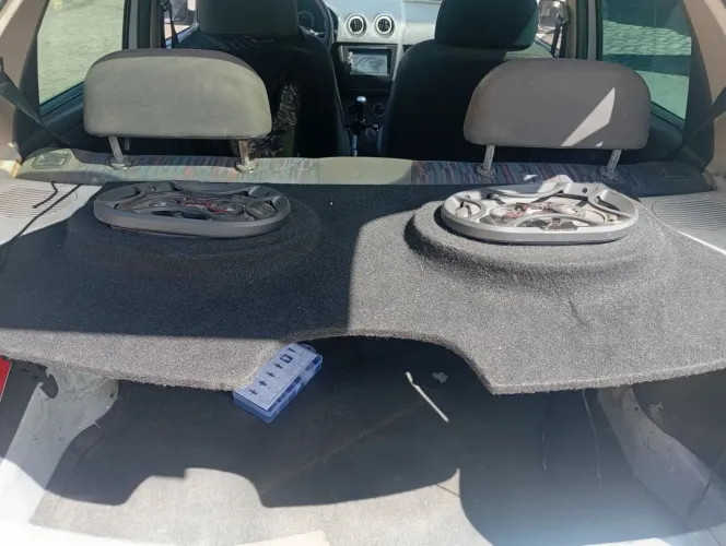 Tampao com auto falante