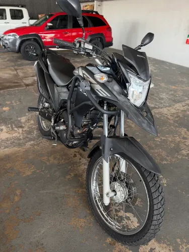 XRE 190 Flex pneus novos com alarme e proteção de carnagem