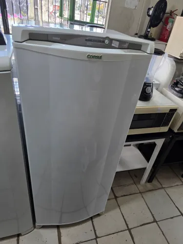 Geladeira cônsul funcionando perfeitamente