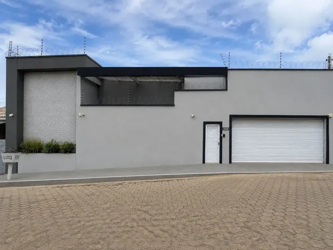 Casa Completa à Venda em Buritis