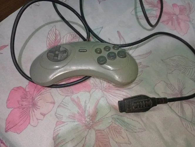 Controle original de mega drive