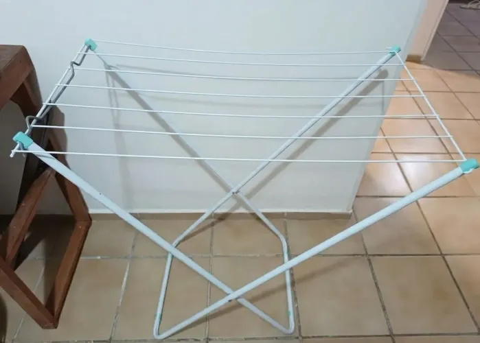 Varal.de chão simples 