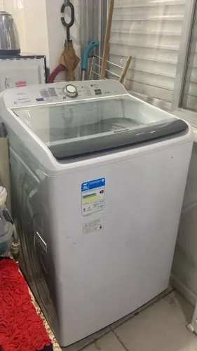 Vendo máquina de lavar 14kg
