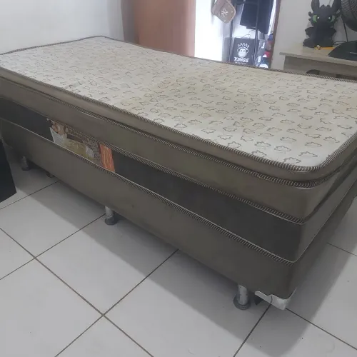Cama