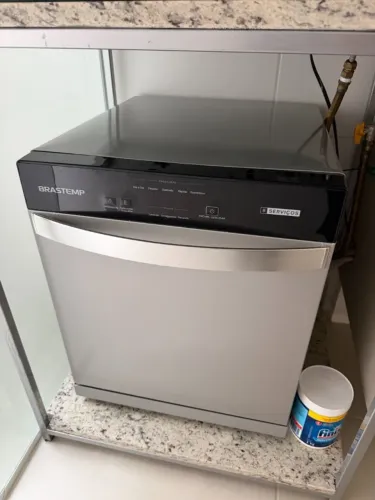 Lava-Louças Brastemp 8 Serviços - Cor Inox - 110V